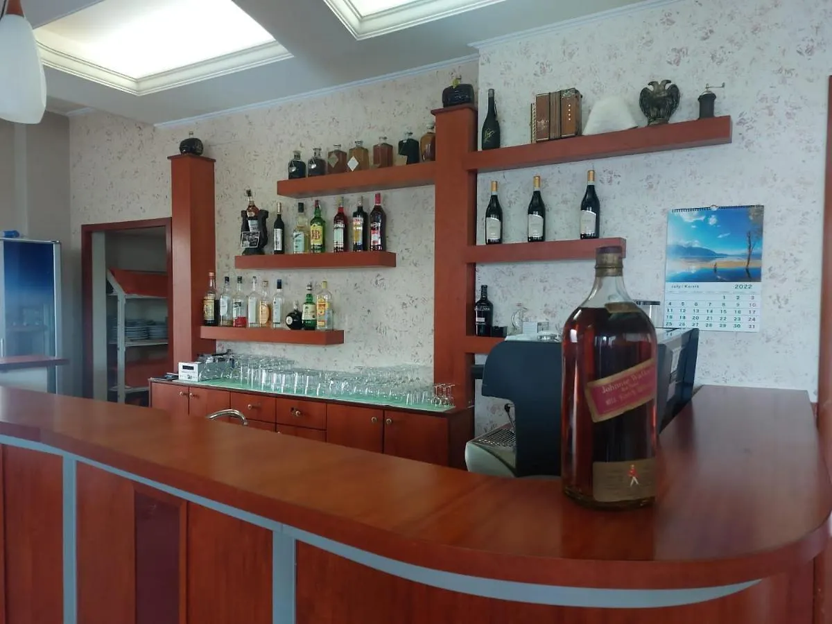 Vila Tate Ξενοδοχείο Vlorë